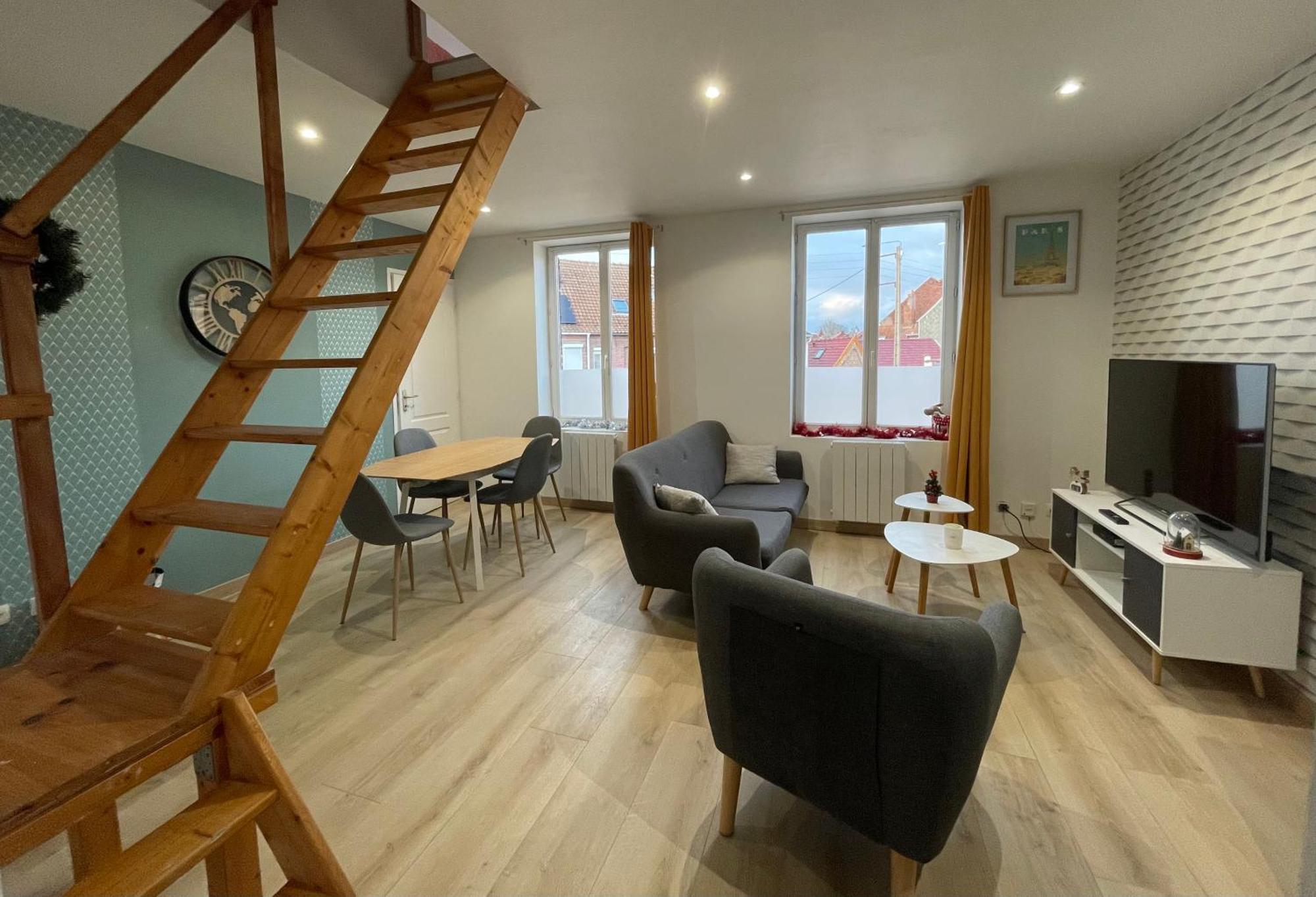 Appartement Le Duplex - 5min De La Gare Vers Lille-lens-arras Phalempin